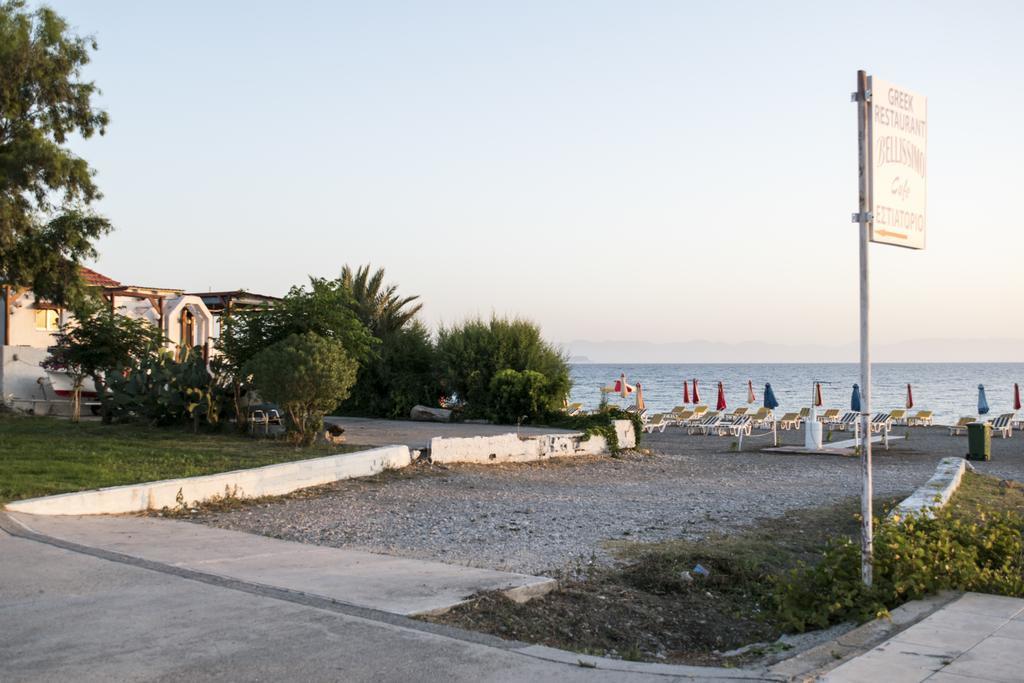 Carpe Diem Studios Ialysos  Buitenkant foto